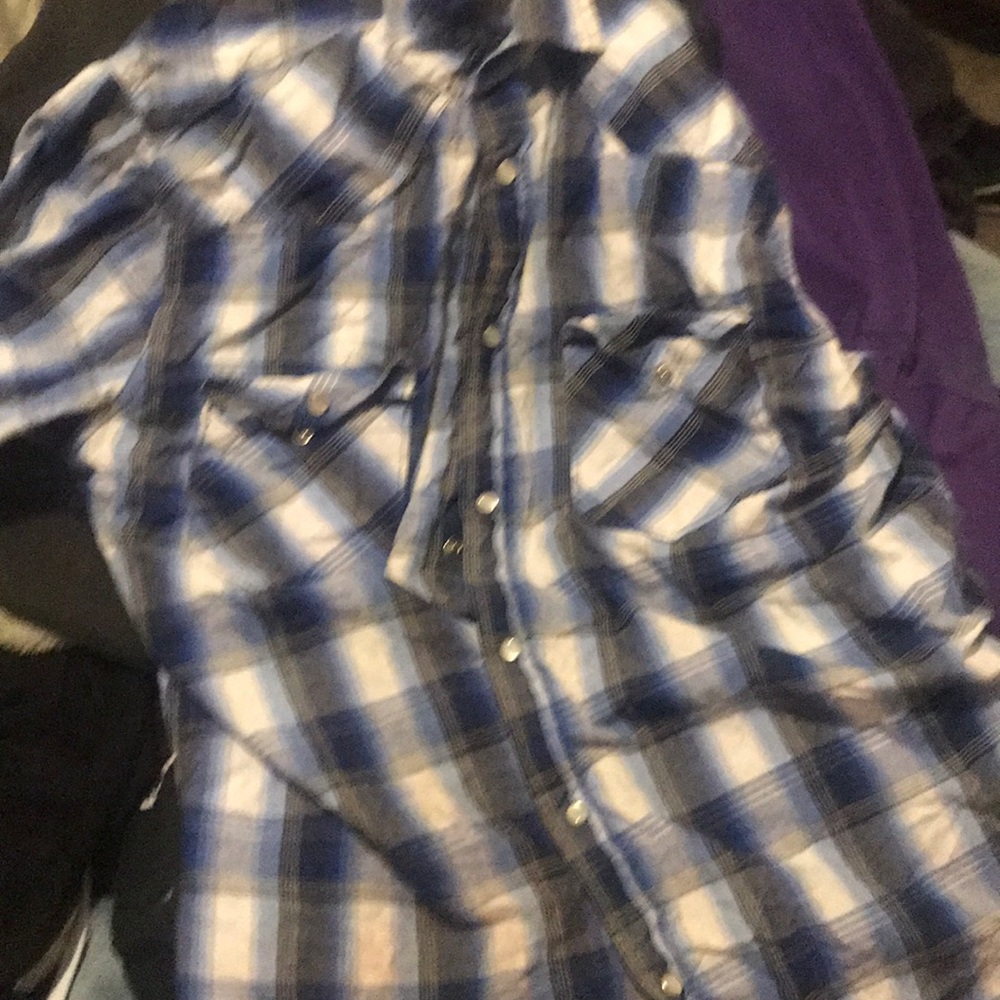 Flannel - Picture 2 of 3